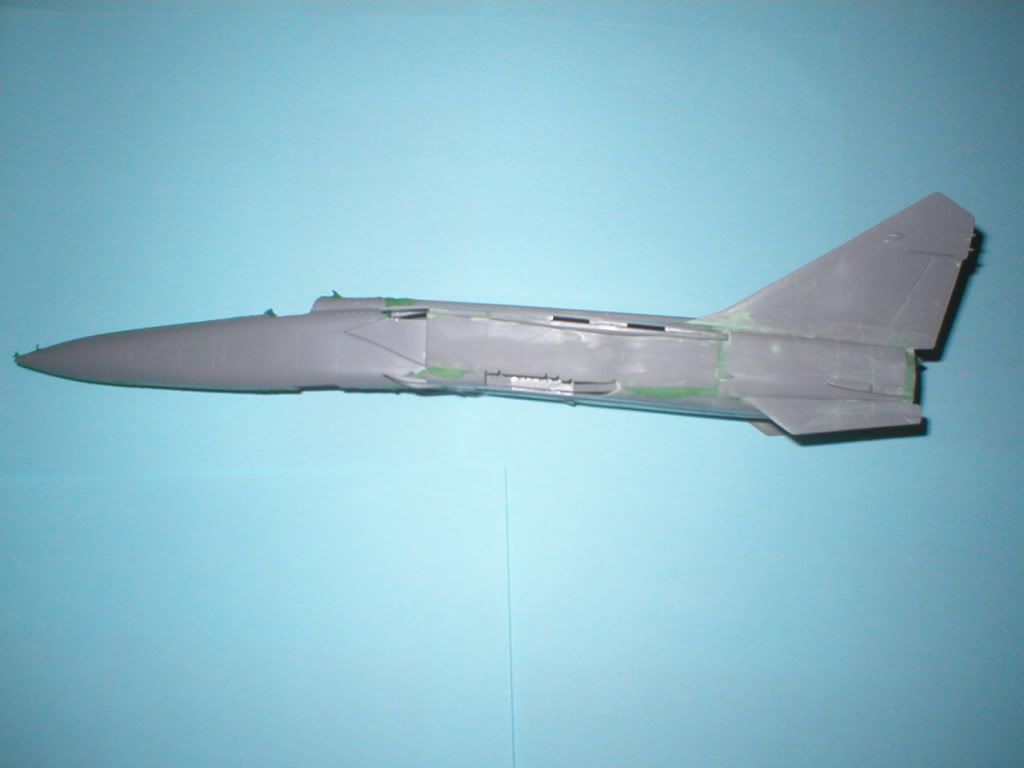 MiG-25013.jpg