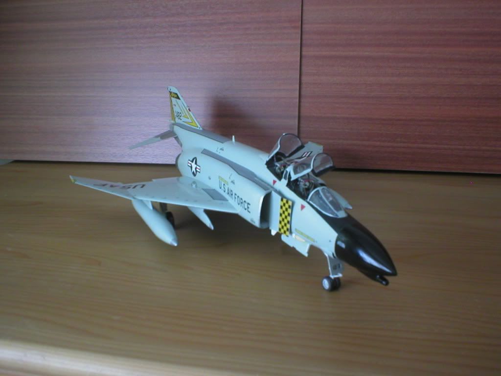 PhantomF-4C061.jpg