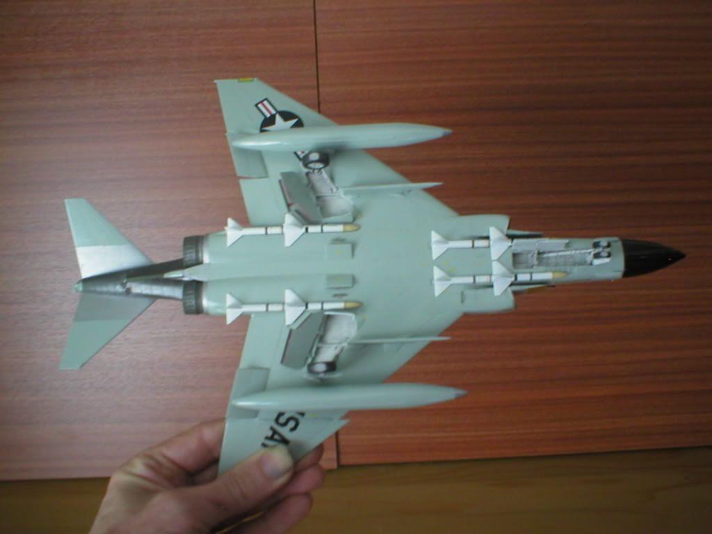 PhantomF-4C064.jpg