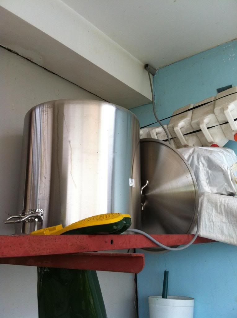 Mặc định Bán nhà nên thanh lý, kiếng cường lực, bàn inox, ghế, tủ kính kinh inox,bình - 12