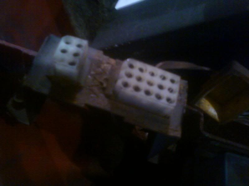 What is this plug? | Jeep Enthusiast Forums