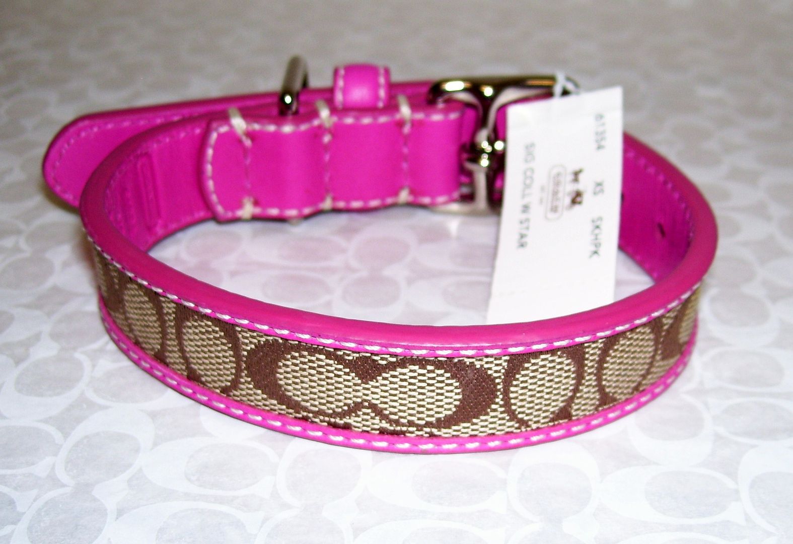 NWT COACH HOT PINK & KHAKI SIGNATURE DOG COLLAR W/ STAR CHARM 61354