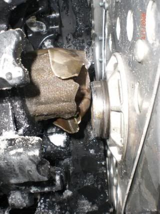 DriveshaftBroken1.jpg