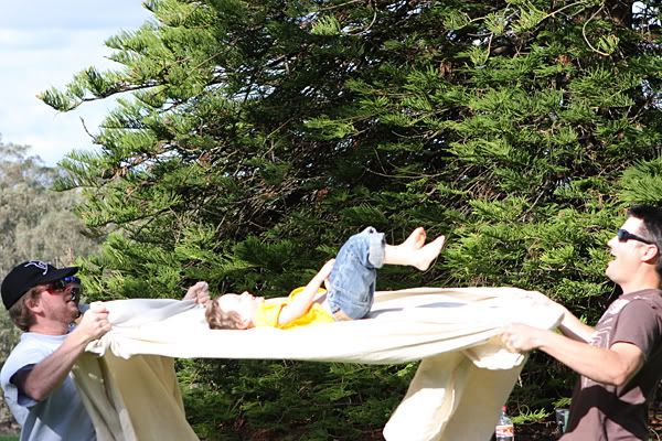 IMAGE: http://i235.photobucket.com/albums/ee188/supernicko/2.jpg