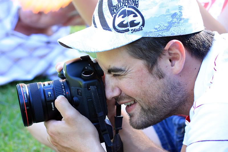 IMAGE: http://i235.photobucket.com/albums/ee188/supernicko/nic5d.jpg