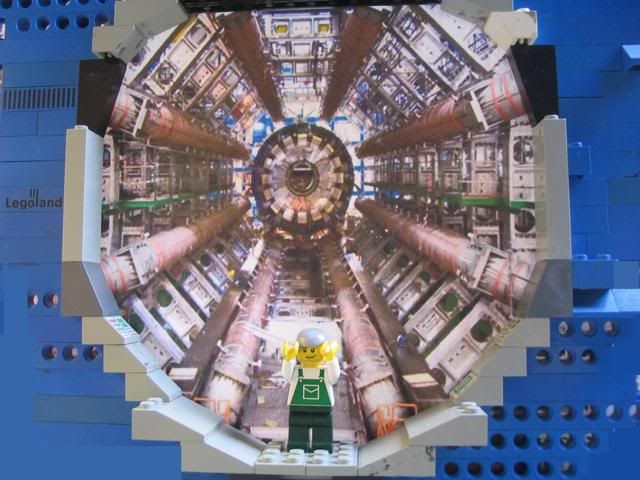 Lego CERN