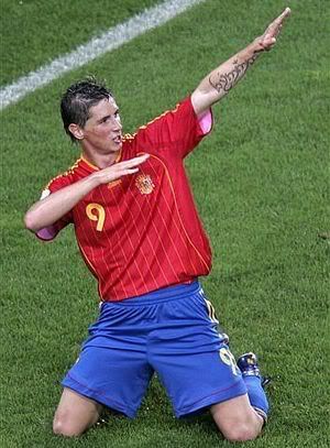 fernando torres hairstyles. 2011 of Fernando Torres#39;s
