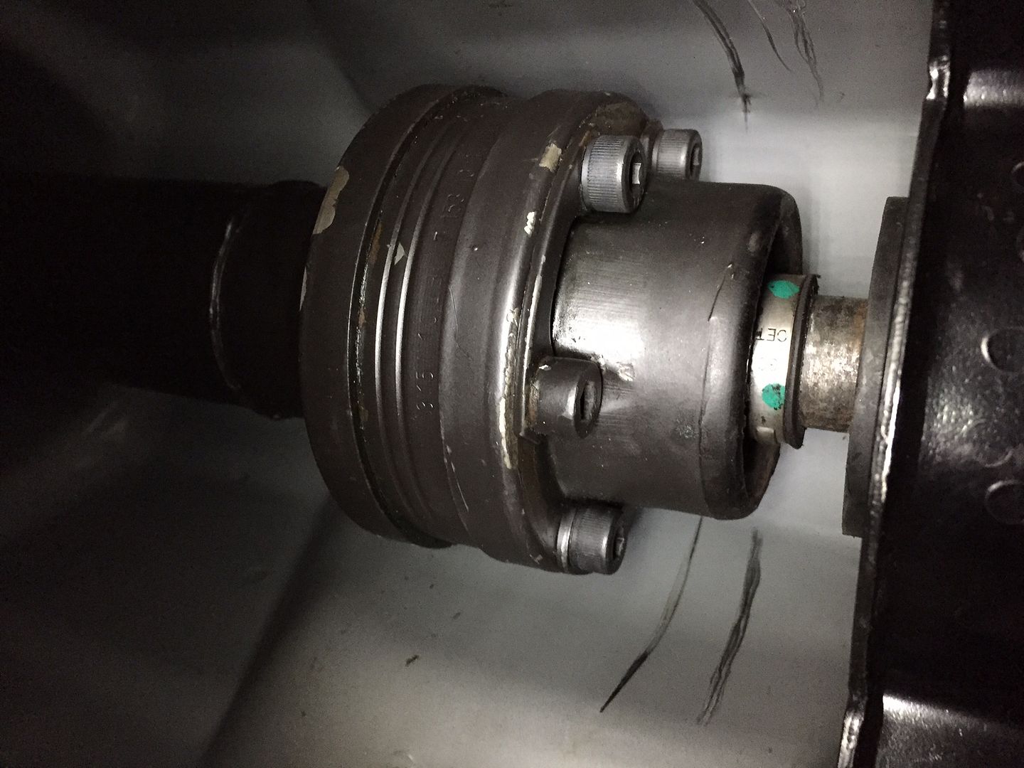 2009 CTS4 Driveshaft flap/knock noise? Page 3