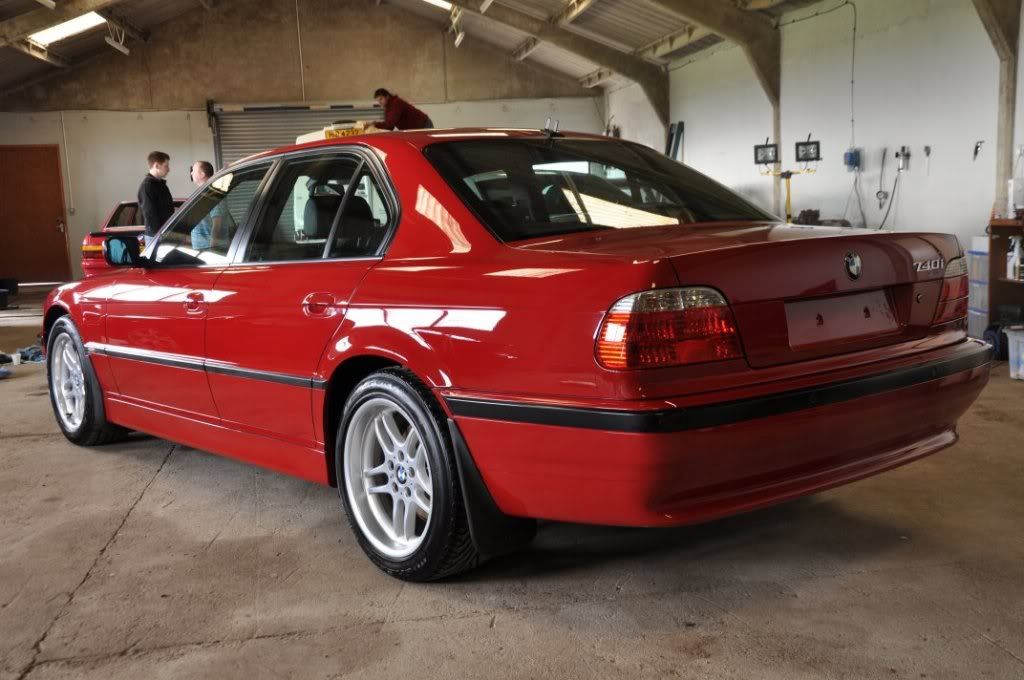BMW E38 740i Solid Red a couple of other BMs Detailing World