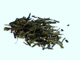 Bancha Bancha. This is actually the best looking bancha Ive ever seen; it looks better than some sencha. I wouldnt fire anything that looked this good. Well, OK, maybe I would. Fire, heh heh.