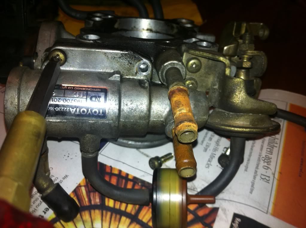 [Image: AEU86 AE86 - Permanent oil cooler vs thermostat]