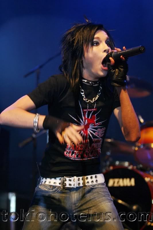 new64-3.jpg picture by Ewellyn3