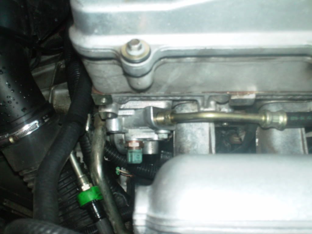 TD5, Fuel Pressure Regulator Remove and Install (18 big offsite Images)